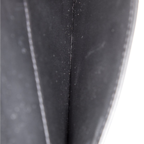 Valentino Garavani Vlogo Clutch Bag - Picture 9 of 10